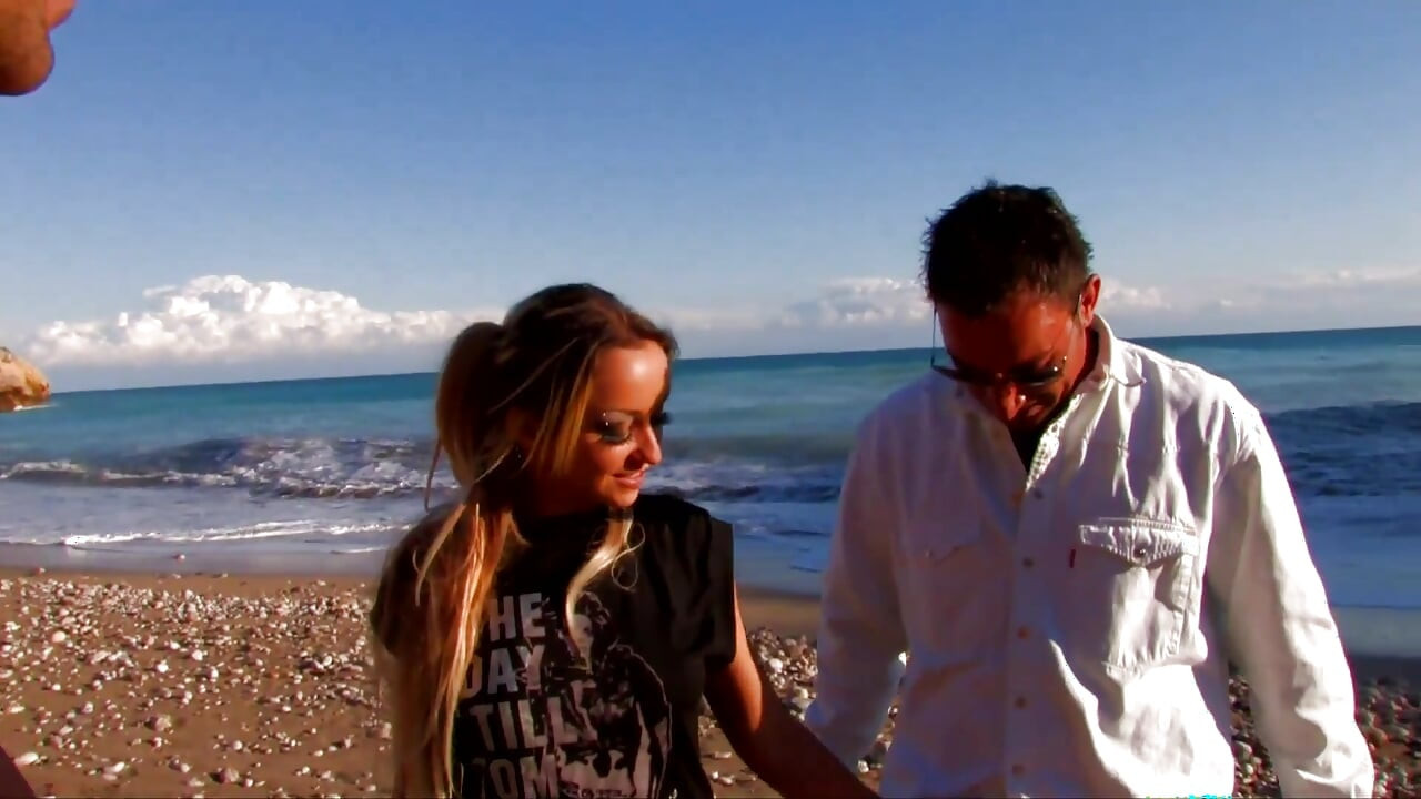 Hot outdoor fuck on the beach for a brunette fucked doggystyle