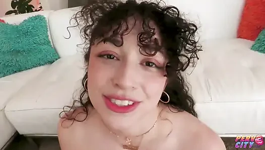 Süße pixie smalls und lilith grace sind geil auf hardcore-analsex