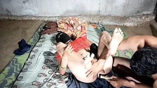 Gaon ki bhabhi ki machine chut ki saving