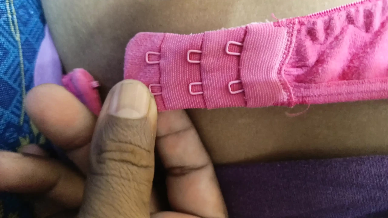 Tamil cheating Housewife