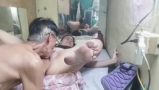 Bizim için bir annelik ruhumuzun derinliklerine geçilemez