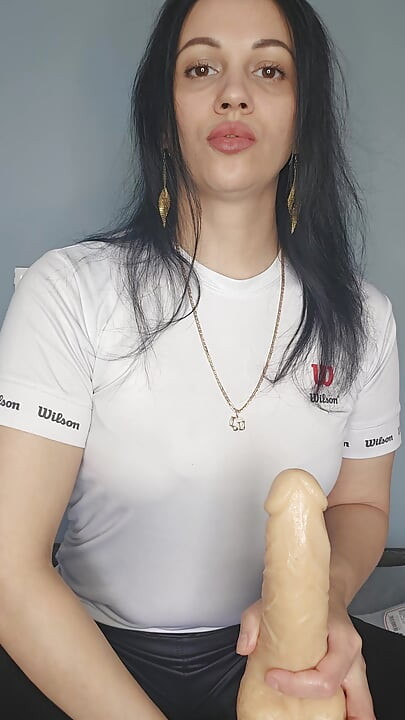 Eu Quero Colocar Meu Dedo Na Sua Bunda E Assistir Você Chupar Seu Próprio Pau.