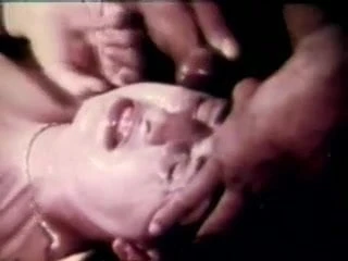 PSYCHO-BITCH INTERRACIAL 3 WAY
