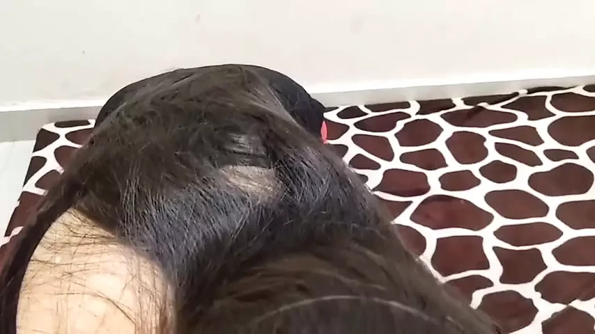 Girlfriend seducing boyfriend to fuck her