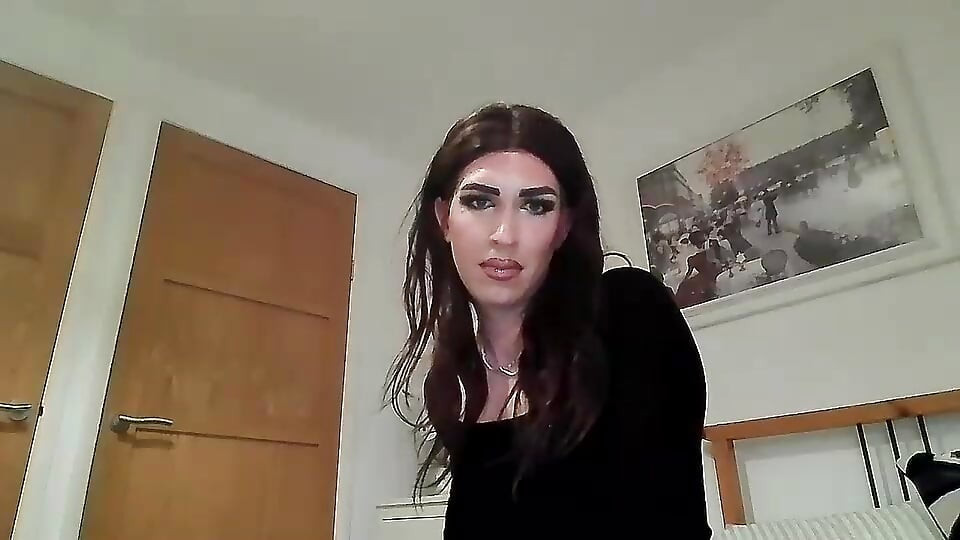 Sissy crossdresser swallows her cum