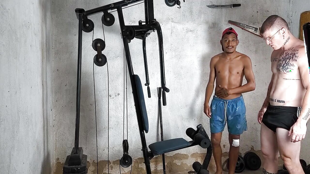 Friends' Gym Workout Ends in Brotherhood