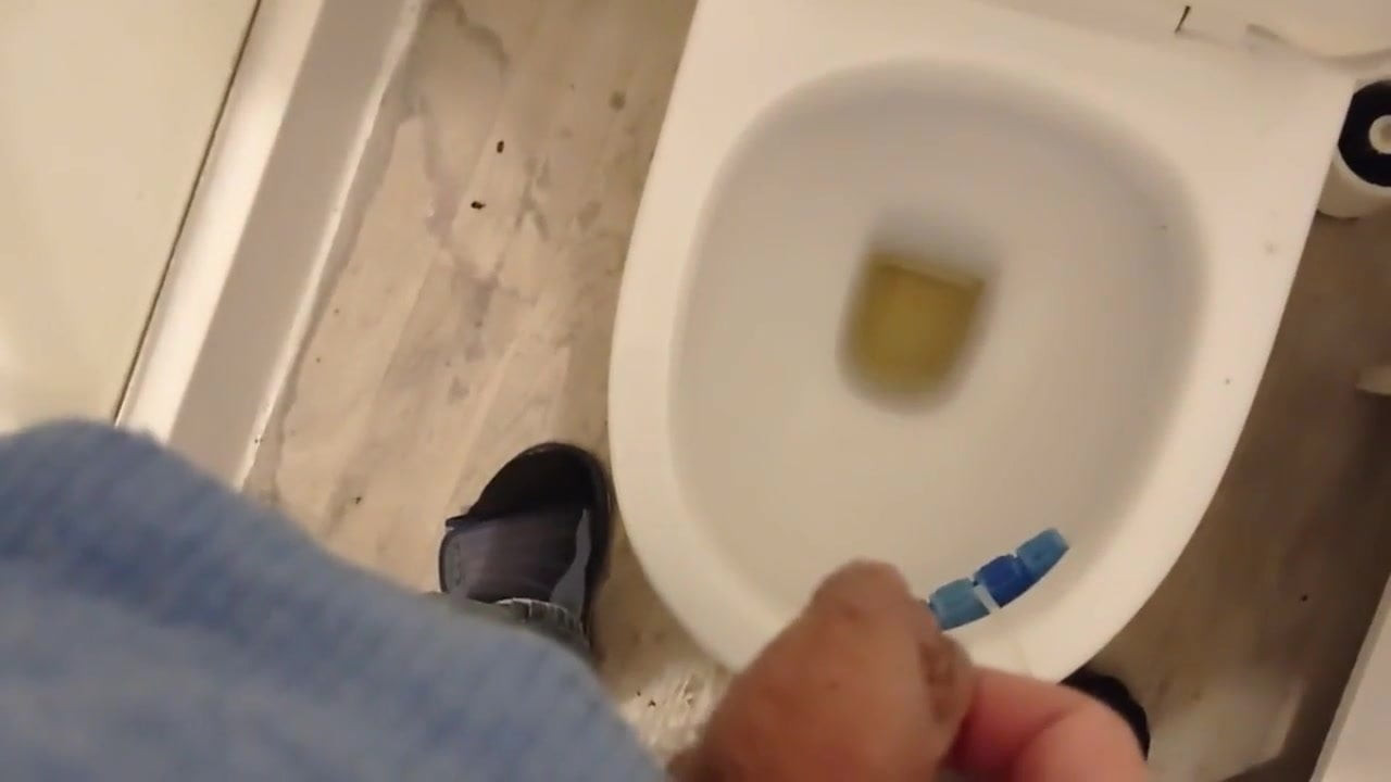 Pissing