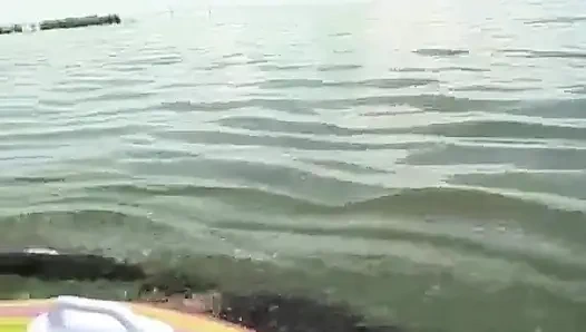 Sexxy brandon: kalah di laut