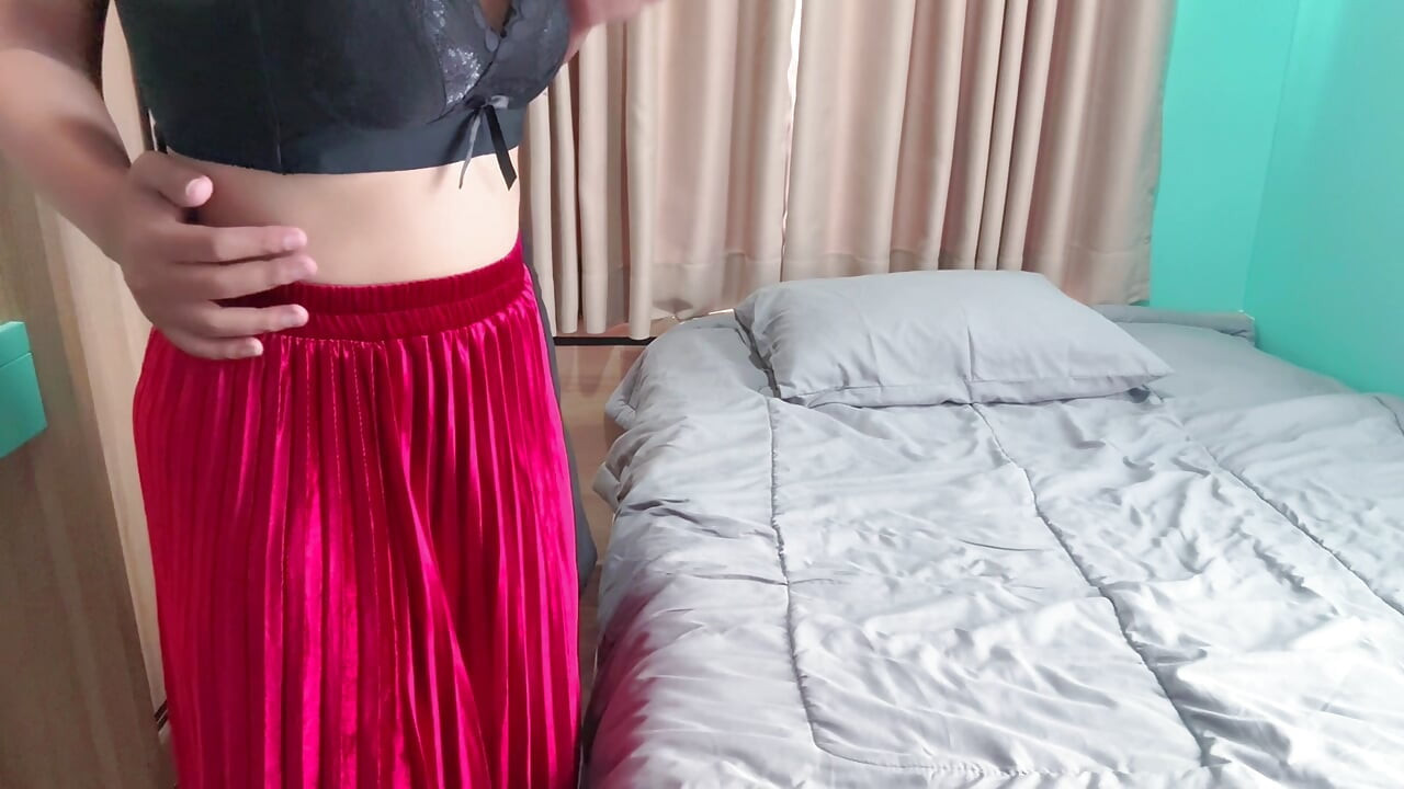 내 방에서 새엄마 스테파니 따먹기