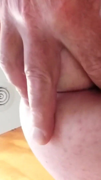 Powerful moment from "Shaving and jerking my cock"