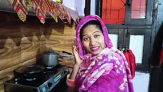 I Fuck My Indian Desi Mausi While No One Is in Home