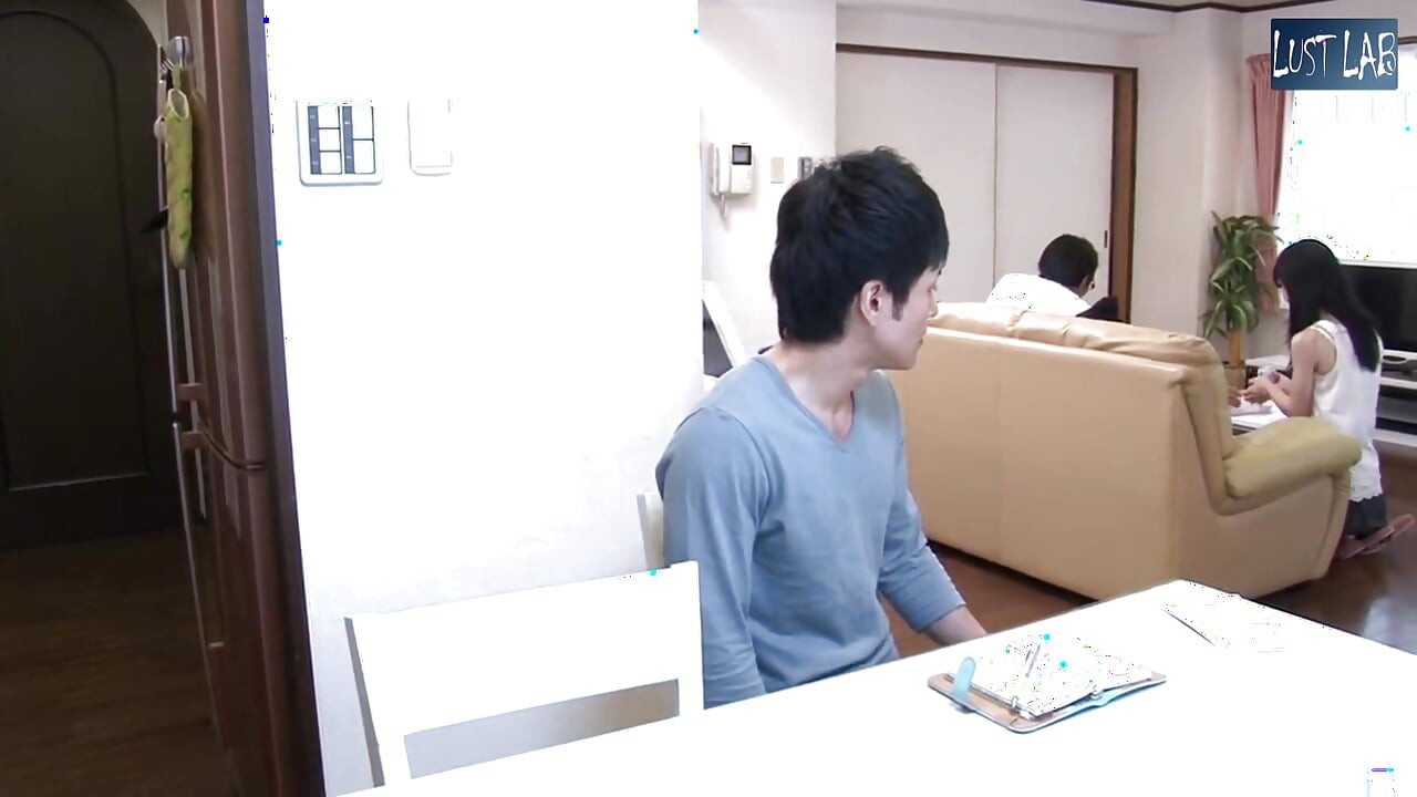 의붓여동생의 아내와 함께 살기 - 서서히 위험해지는 어색한 긴장 - 3부