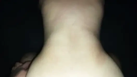 Suamiku suka nonton aku lagi disentuh sama aku