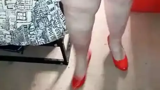 TheLady in Heels and playing with a dildo foot fetish