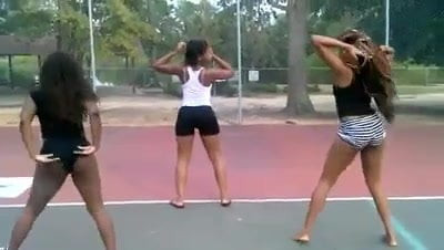 Trzy seksowne shakery