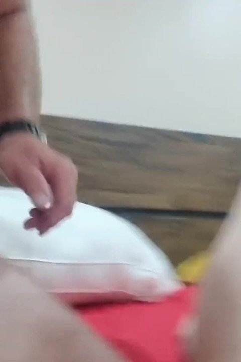 Meri choot bharo aur mujhe khila do