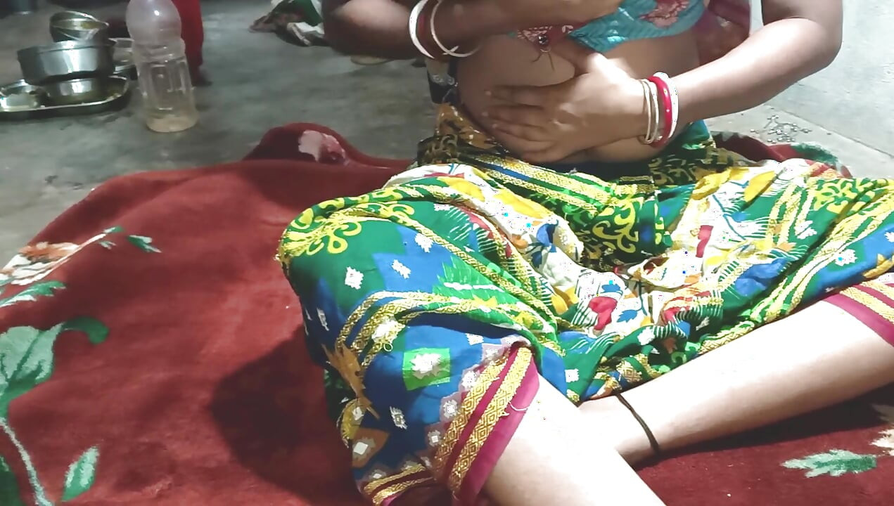 Hot Indian girl rosy bhabhi ka jabardast Indian fuck video