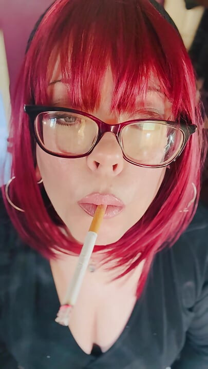 Miss Tina Snua Loves To Dangle Her Cigarette! Smoking Smoker Glasses