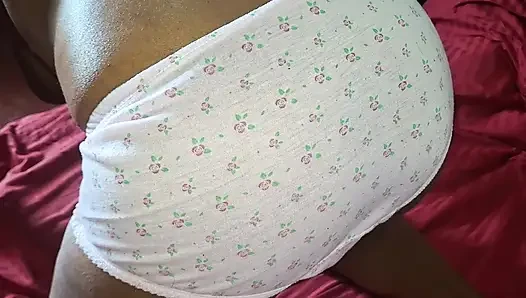 Asiatische MILF, heißeste STIEFMUTTER für DICH