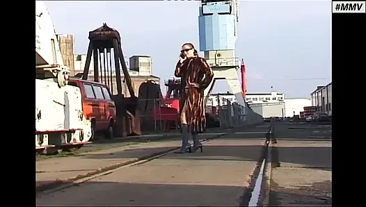 Немецкий БДСМ - большие сиськи выпоротые