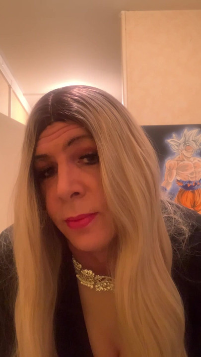 Sarah the sissy slut of a French whore feminized by her mistress before doing the sidewalk like a self-respecting transvestite