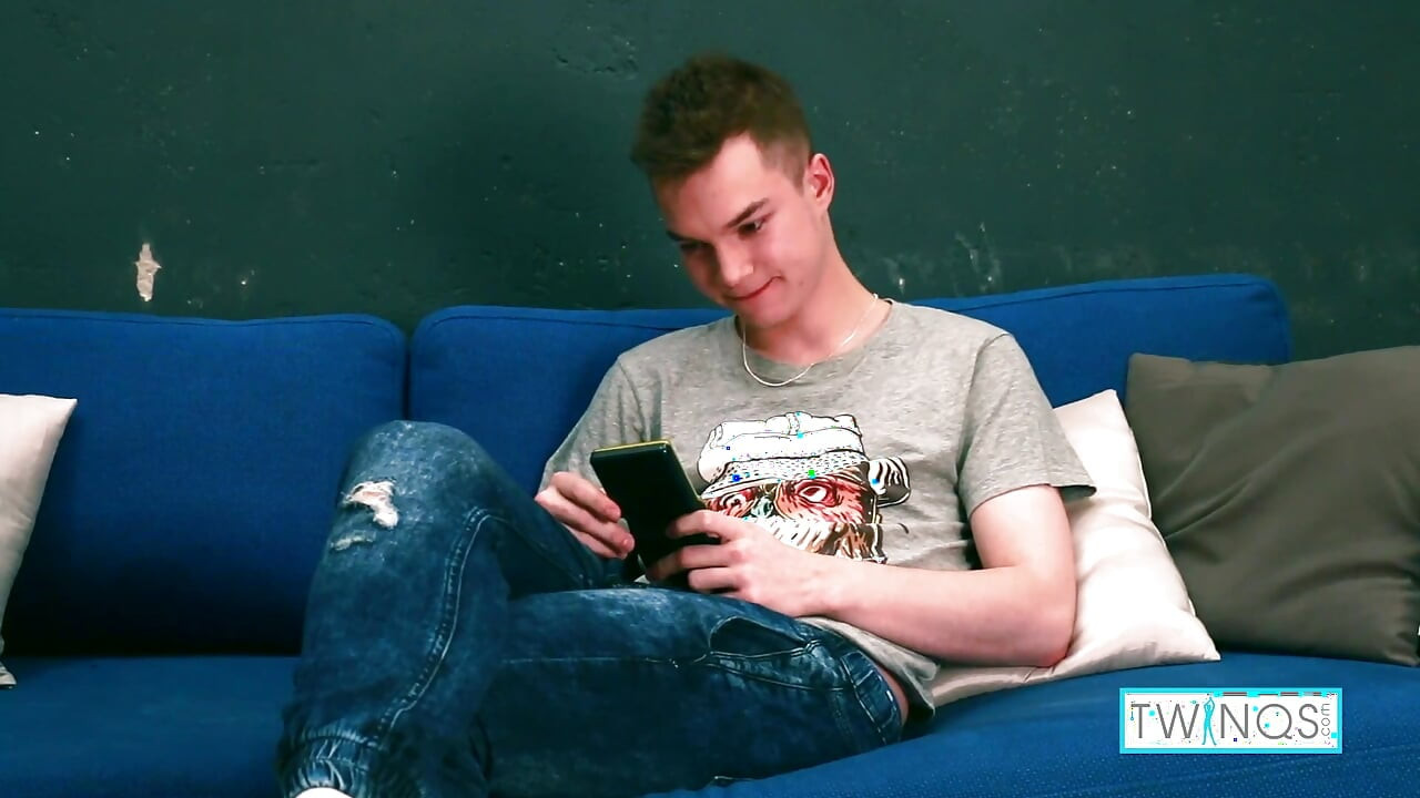 Ethan O Spreads Her Legs And Fingers Her Asshole Before Masturbating!