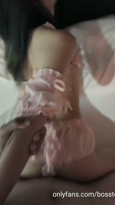 POV Taylandlı kız 18+ | Klip 2
