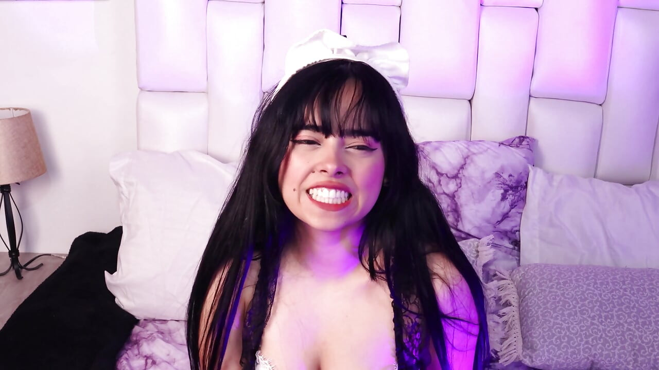 Taboo Step-stepdaddy Taking New Maid's Virginity