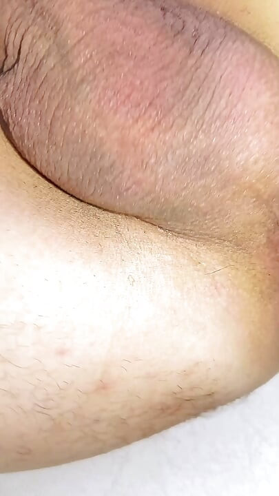 Masturbation and mature cumshot
