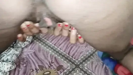 Sesi 23. Pasangan romantis desi berhubungan seks di kamar sewa