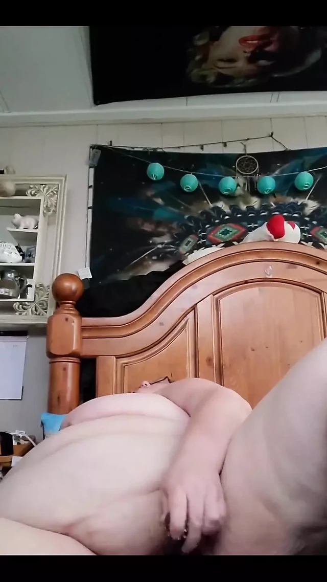 Using My Vibrator on My Big Pussy