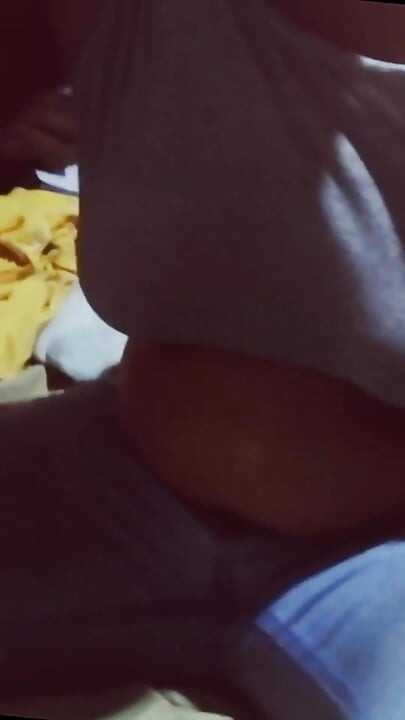 Desi Mature Aunty Reveals Me Her Secrets