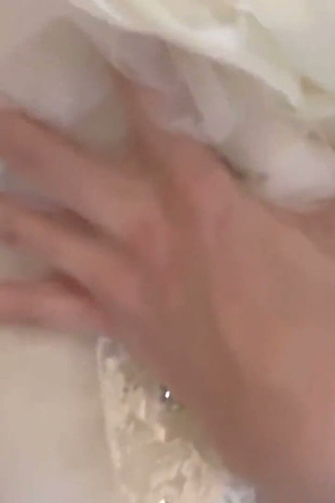 My Wedding Succeeded, I Was Fucked by My Husband's Friend