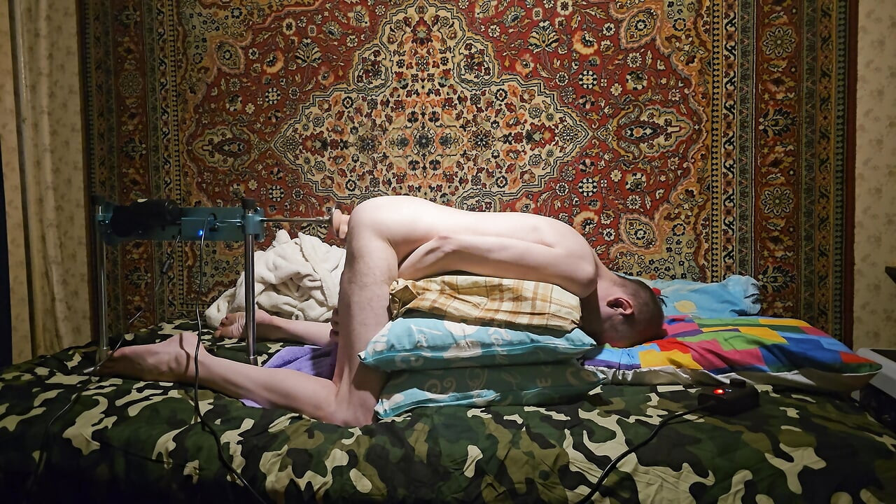 Man anale neukmachine amateur eigengemaakt