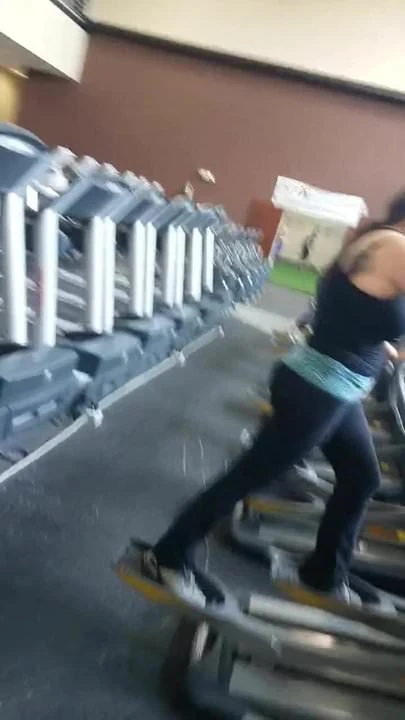 Latina milf cougar bubble butt pt 2