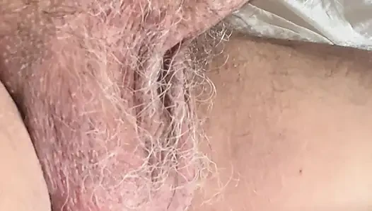 Mikrodoz testosteronumdan sonra azgın ve sertim
