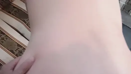 Ciuman dan foreplay sama ibu tiriku yang gemuk