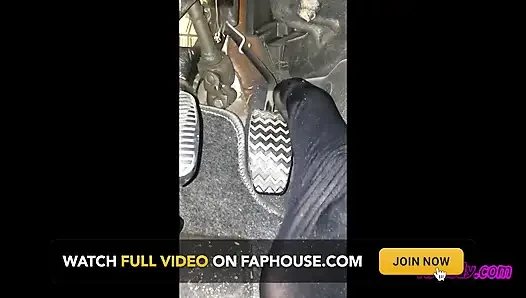 Nyllady Driving and Revving Her Bravo in High-heeled Boots and Black Ballet Flats