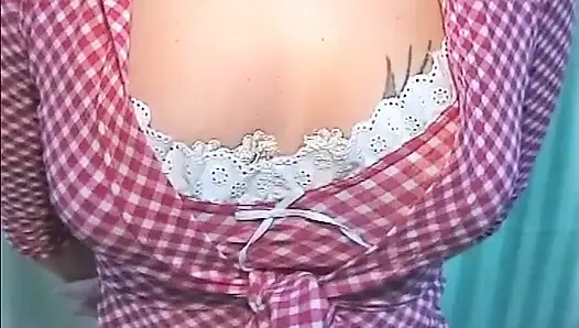 Стриптиз-интервью Вероники