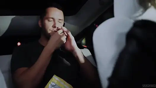 Wicked Iris Episode 2