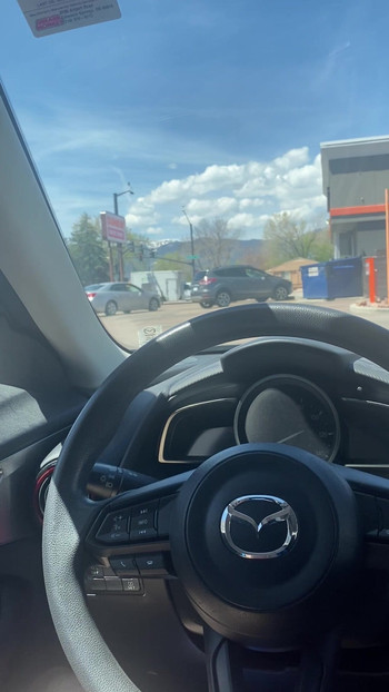 ダンキンでの公共の場でのオナニー