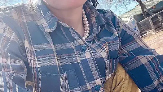 pee on the ground near truck wheel