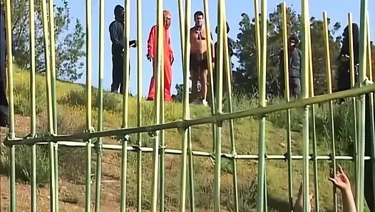 Tahanan pantatmu yang beludru