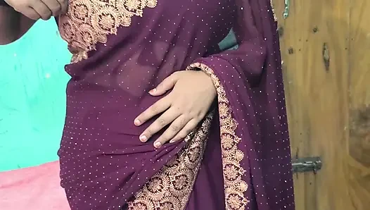 Heißer Desi-Look in Sari, kommen, fühlen sie den charme