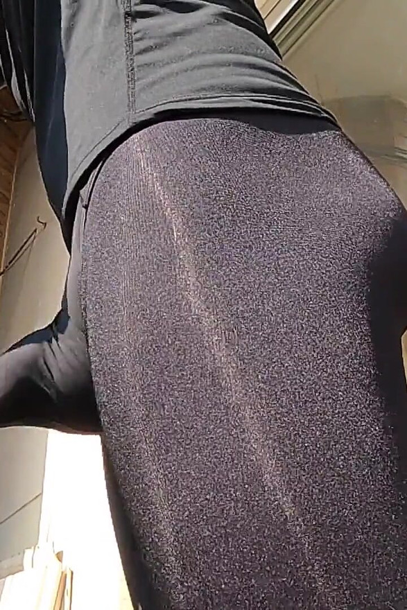 Guy in Spandex Cums on the Balcony in Front of the the Whole Neighborhood