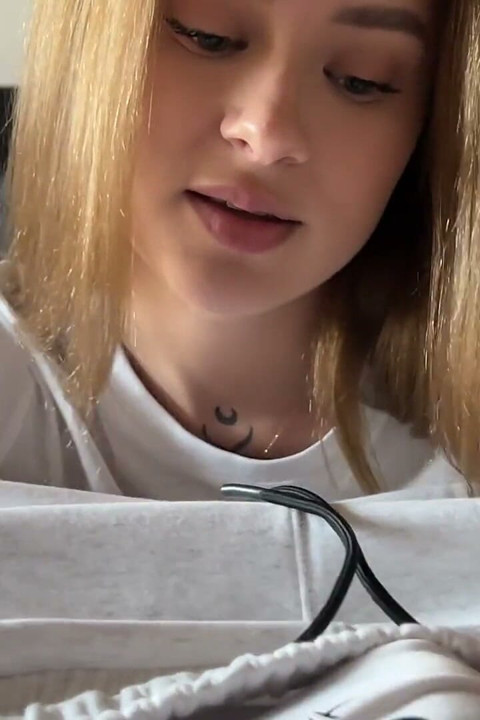 Opravdu V Sobě Chce Ptáka!