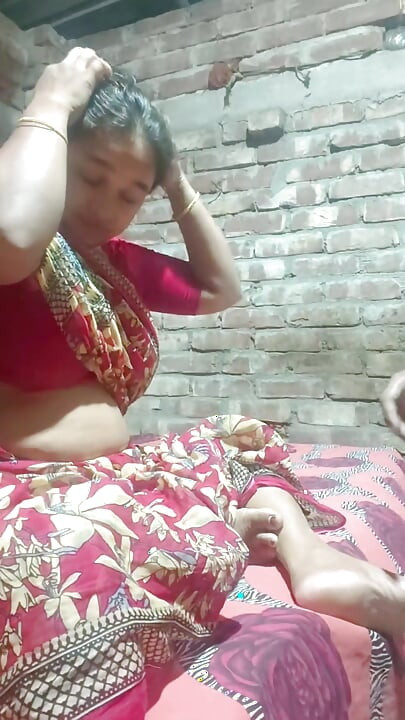 Tight Bhabhi in Saree Hard by Devar in Hindi