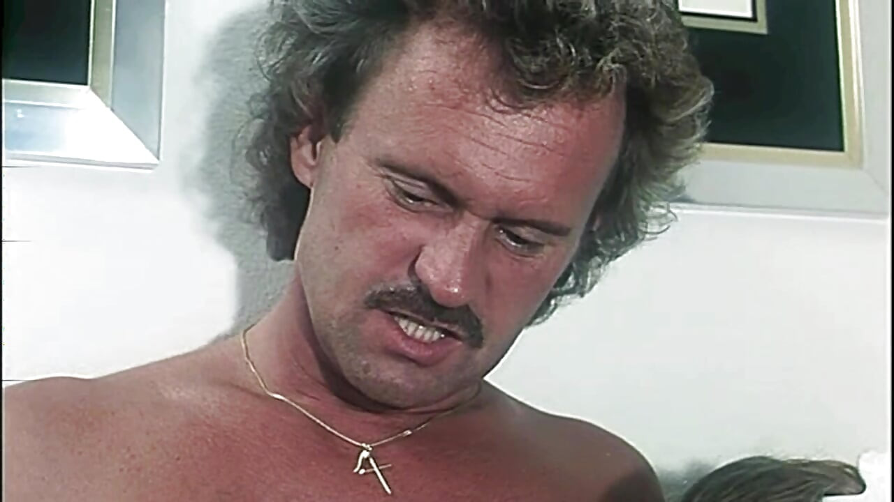 Di kelab Moana pesta lesbian, dp dan bercinta antara kaum