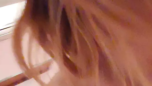 Mutlu sonla adanmış.