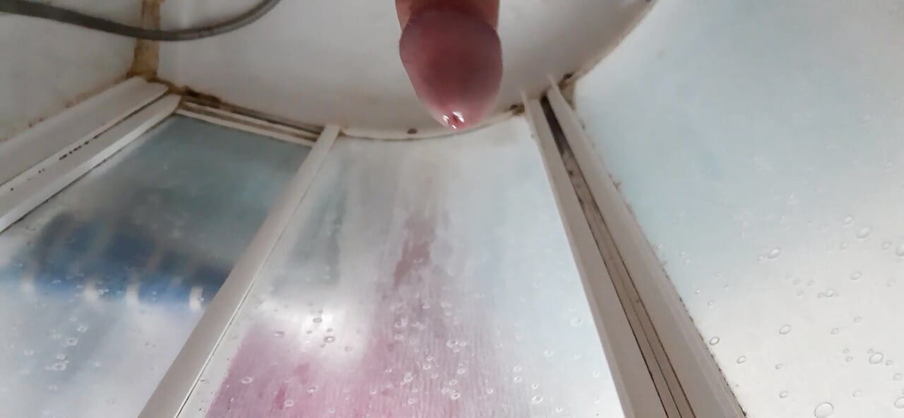 Sobotni prysznic i słoma